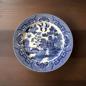 Vintage Blue Willow Transfer Ware Japan 9" Salad Dinner Plate Dish